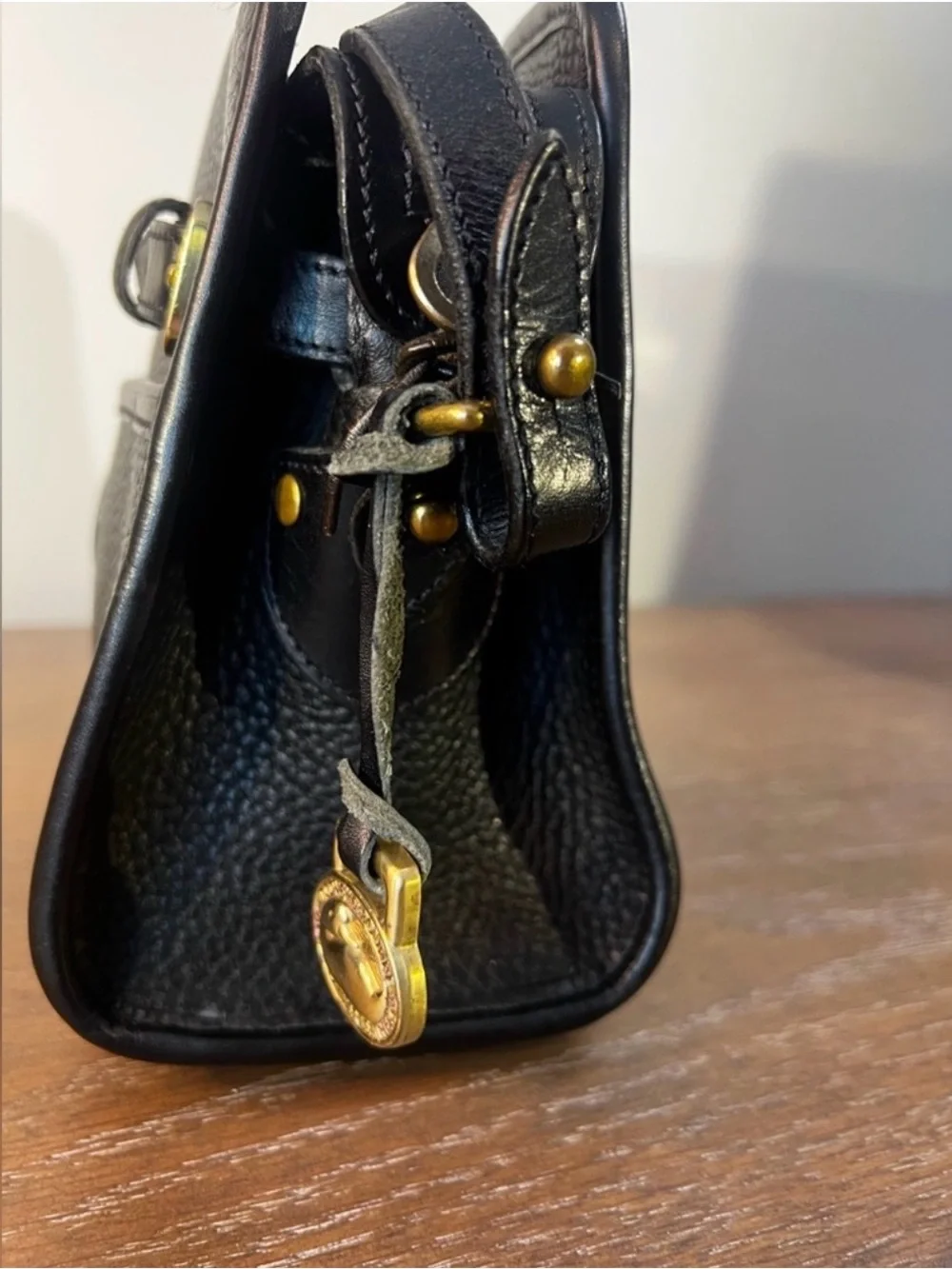 Vintage Dooney & Bourke AWL Black Pebbled Leather Crossbody USA Black Duck